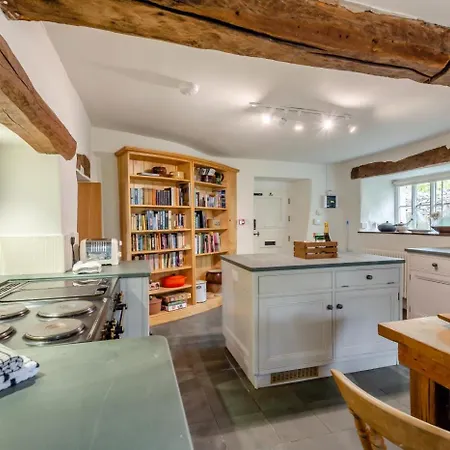 4 Bed In Oc-s33928
