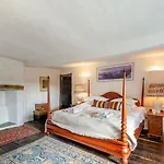 Holiday home 4 Bed In Oc-s33928