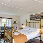 4 Bed In Oc-s33928 * Staveley (Cumbria)