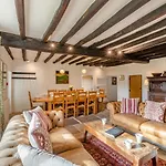 4 Bed In Oc-s33928