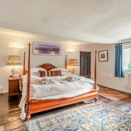 4 Bed In Oc-s33928 *